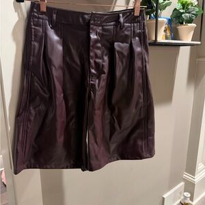 Women's Faux Leather Bermuda Shorts in Deep Plum